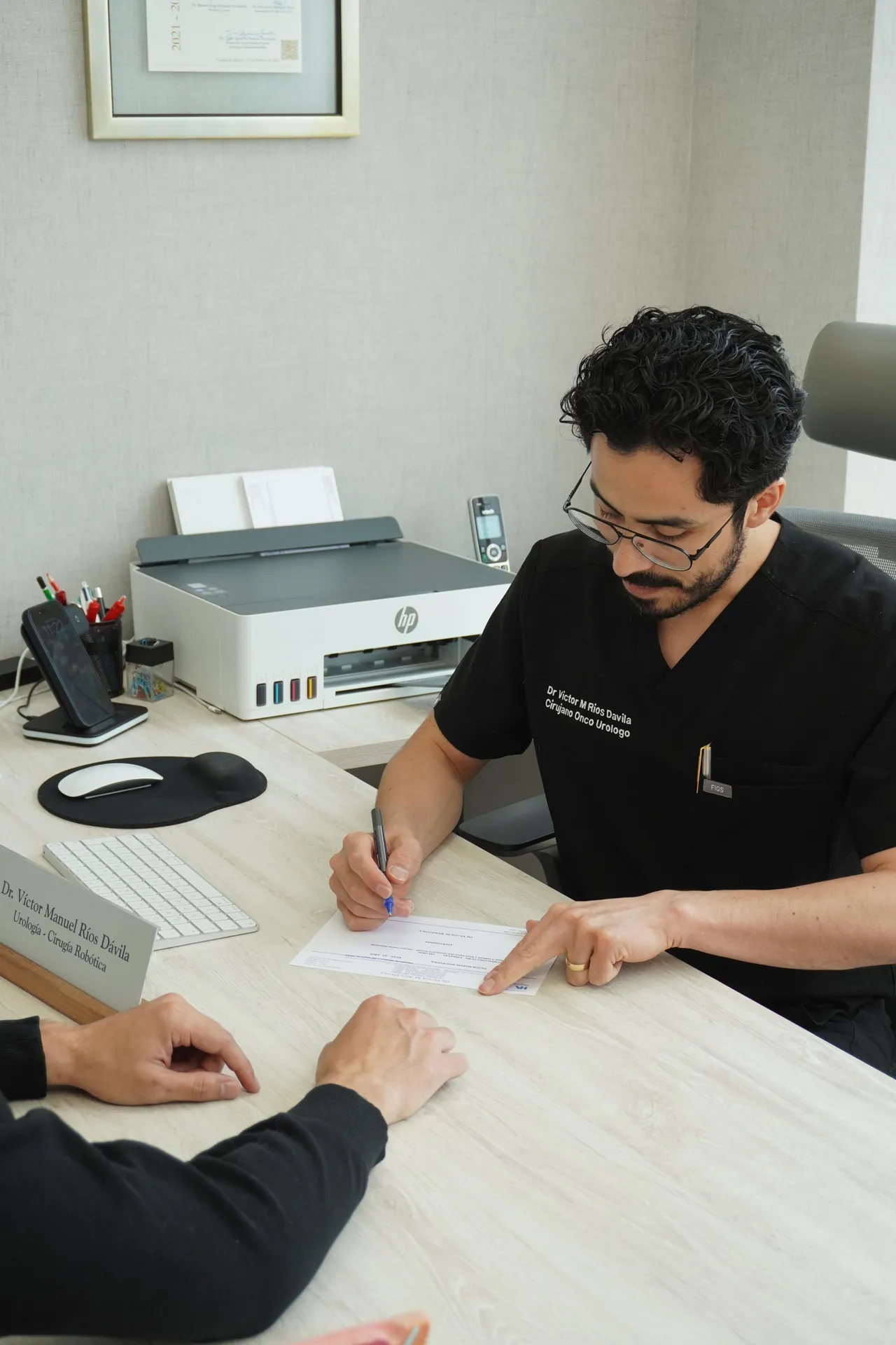 Consulta urológica — Grupo Urología REIMS