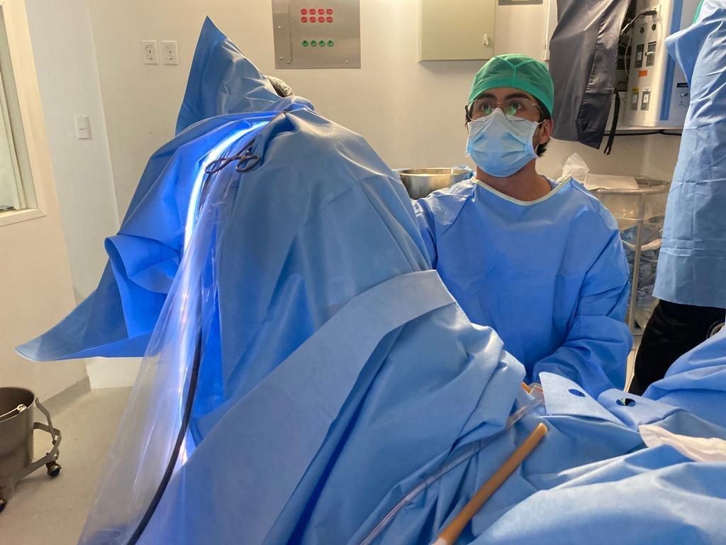 Enucleación endoscópica con láser HoLEP para hiperplasia prostática